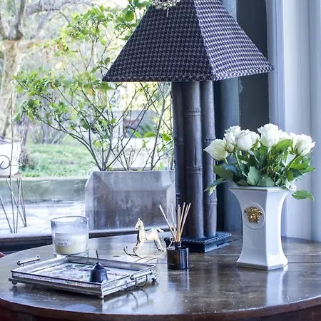 Urania فيلة Nea Iraklitsa