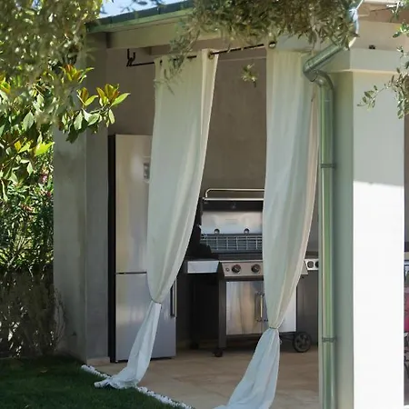 Urania Villa